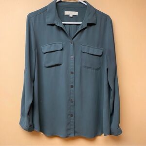 Ann Taylor Loft Petite Small Hunter Green Convertible Sleeve Blouse Button-Up
